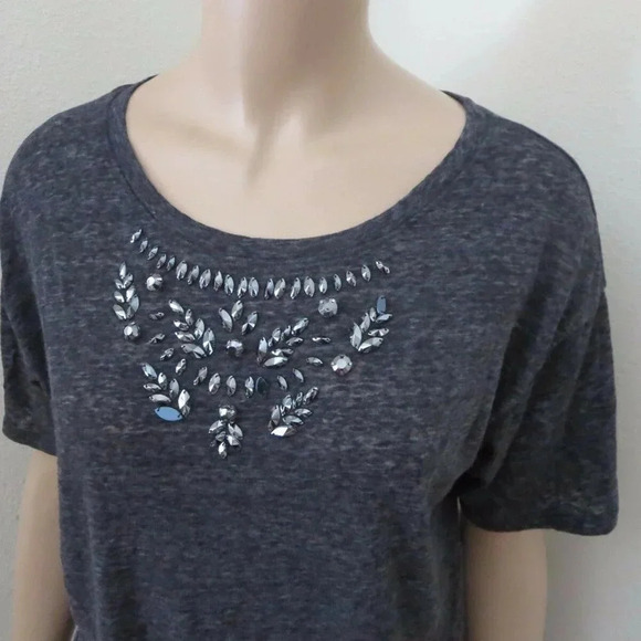 Hollister Embellished Crop Top T-Shirt Size XS - Picture 3 of 5